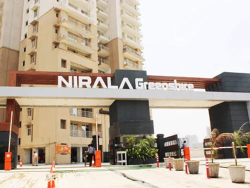 Nirala Greenshire Phase 2 building view